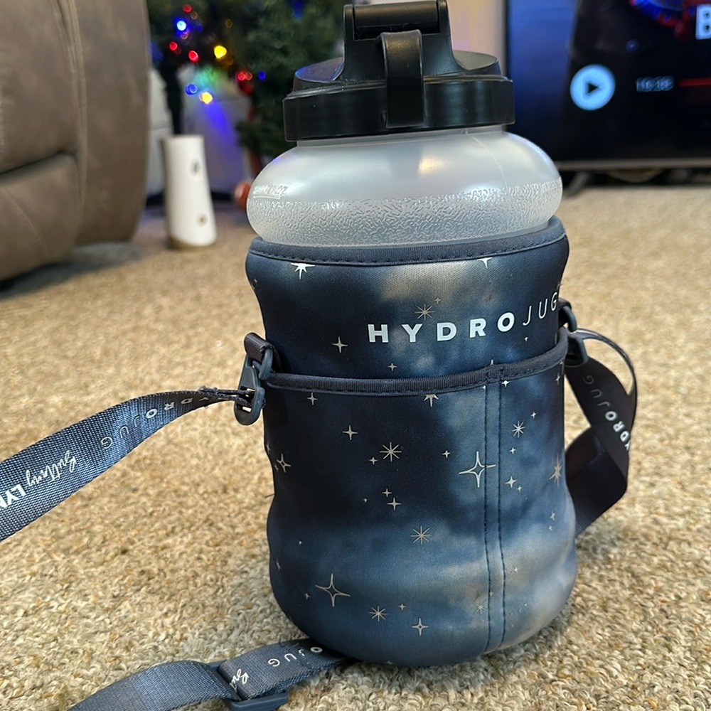 1/2 gallon hydro jug